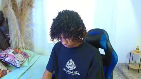 Angel online show from 05-14-26, 08:59