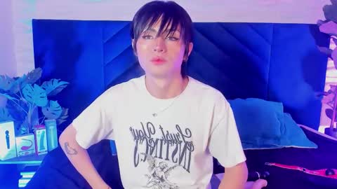 Snapshot of angell__dustt chatting on 10-19-25, 03:51 Angell Dust online show from 10-19-25, 03:51