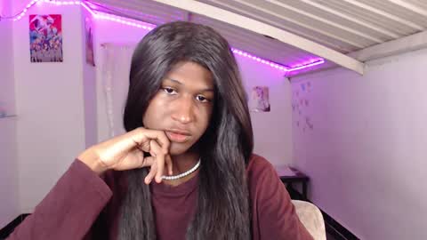 Danielle online show from 01-21-25, 03:37