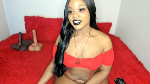Angel Lavey-Parsons online show from 06-18-26, 02:34