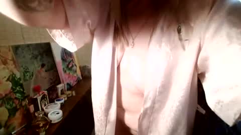 angelleah online show from 06-24-26, 05:45