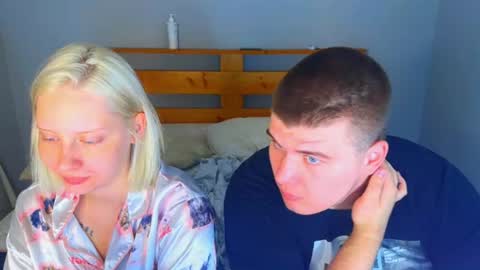 Snapshot of angellisss chatting on 07-18-26, 07:50 Cutie online show from 07-18-26, 07:50