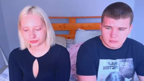 Snapshot of angellisss chatting on 07-22-26, 11:35 Cutie online show from 07-22-26, 11:35