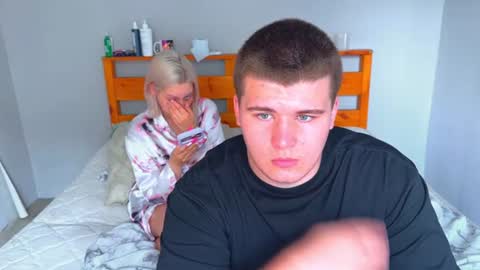 Snapshot of angellisss chatting on 08-02-26, 12:31 Cutie online show from 08-02-26, 12:31
