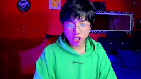 Snapshot of angellonfire chatting on 02-14-25, 08:42 Angel  online show from 02-14-25, 08:42