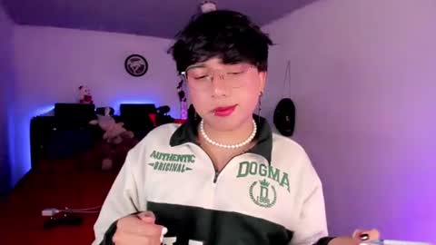 Angel  online show from 06-11-26, 02:22