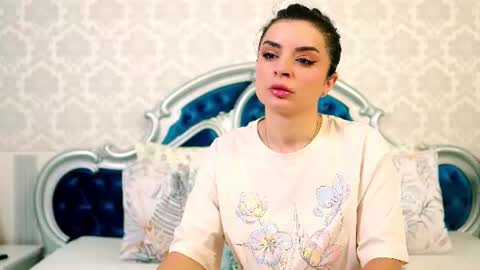 Natalia online show from 06-22-26, 05:04