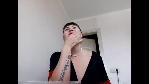 Snapshot of angelo4ek_olya chatting on 03-01-25, 10:55 Your dreams best breasts online show from 03-01-25, 10:55