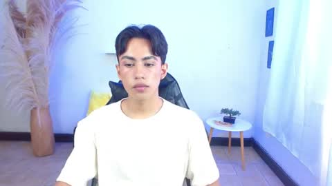 Angelo online show from 07-30-26, 01:32