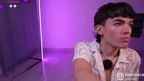 Angelo I work from home this is my room  online show from 03-05-26, 03:13