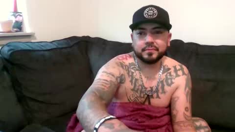 Snapshot of angelod17 chatting on 05-20-26, 12:39 angelod17 online show from 05-20-26, 12:39