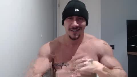  ------- SEX SHOW WITH GUYS AND GIRLS  MUSCLE SHOW online show from 12-30-24, 09:59