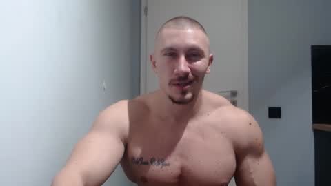  ------- SEX SHOW WITH GUYS AND GIRLS  MUSCLE SHOW online show from 01-28-25, 06:28