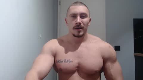  ------- SEX SHOW WITH GUYS AND GIRLS  MUSCLE SHOW online show from 02-22-25, 06:19