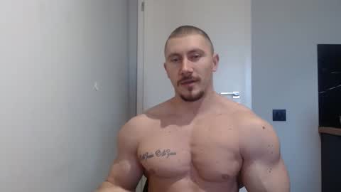  ------- SEX SHOW WITH GUYS AND GIRLS  MUSCLE SHOW online show from 02-23-25, 08:39