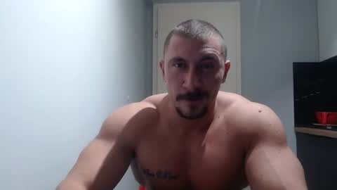  ------- SEX SHOW WITH GUYS AND GIRLS  MUSCLE SHOW online show from 10-27-25, 03:27