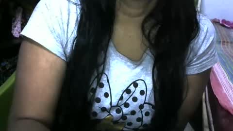 Snapshot of angelpriya555 chatting on 12-18-24, 05:42 angelpriya555 online show from 12-18-24, 05:42