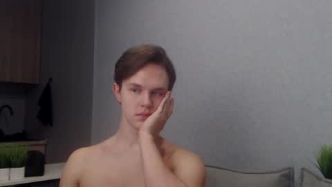 Angel online show from 01-14-26, 05:07