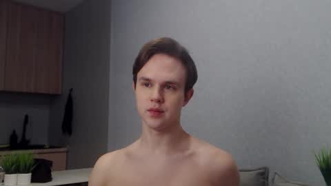 Angel online show from 03-26-26, 11:05