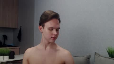 Angel online show from 04-16-26, 12:17