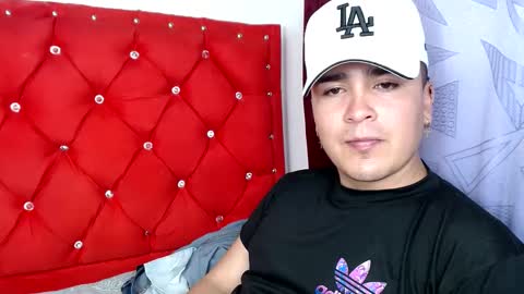 Snapshot of angels_0001 chatting on 01-22-25, 05:05 angels_0001 online show from 01-22-25, 05:05