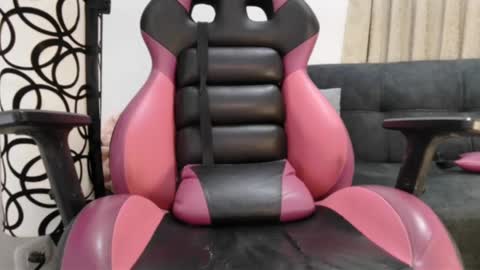 ivanna online show from 05-21-26, 04:41