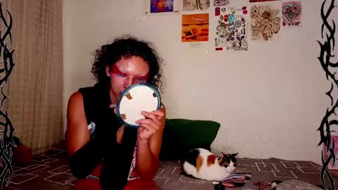   online show from 02-09-25, 07:27