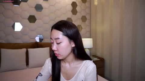 Snapshot of angelshy_ chatting on 09-14-25, 06:01 angelshy_ online show from 09-14-25, 06:01