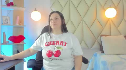 ANGIE online show from 04-17-26, 02:09