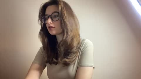 Snapshot of angelwhisper56 chatting on 10-30-25, 03:46 Lisa online show from 10-30-25, 03:46