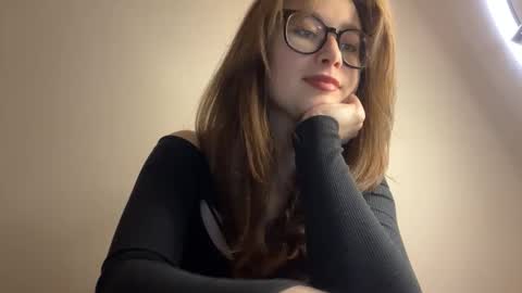 Snapshot of angelwhisper56 chatting on 11-28-25, 03:47 Lisa online show from 11-28-25, 03:47