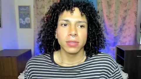 angelwhitte online show from 12-22-25, 10:40