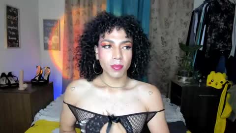Snapshot of angelwhitte chatting on 04-29-26, 01:21 angelwhitte online show from 04-29-26, 01:21