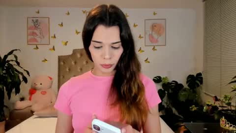 Anabella online show from 10-30-25, 01:40