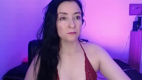 VALENTINA online show from 01-31-25, 11:56