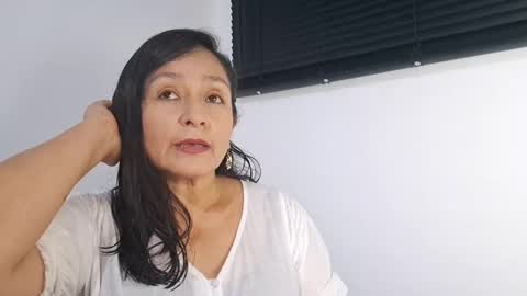 Angie online show from 02-20-25, 01:25