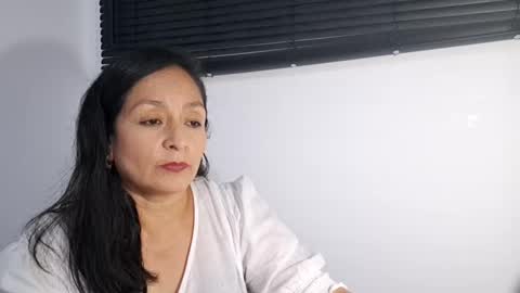 Angie online show from 02-26-25, 03:21