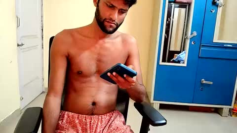 Tutu22 online show from 02-18-26, 02:29