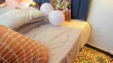 Snapshot of angyrios chatting on 05-14-26, 04:03 angyrios online show from 05-14-26, 04:03