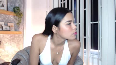     online show from 11-22-25, 07:13