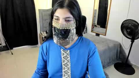 Anissa online show from 02-25-26, 03:54