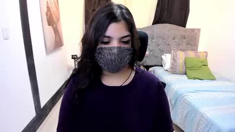 Anissa online show from 06-26-26, 01:04