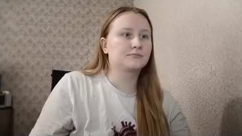 Snapshot of anika_lipps chatting on 09-11-25, 09:42 Anika online show from 09-11-25, 09:42