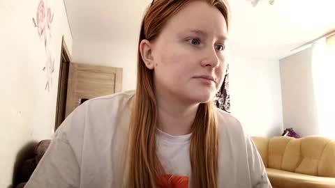 Snapshot of anika_lipps chatting on 09-23-25, 01:14 Anika online show from 09-23-25, 01:14