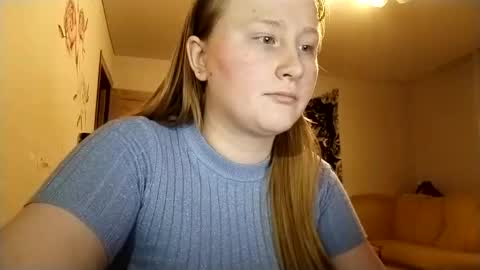 Snapshot of anika_lipps chatting on 10-02-25, 06:59 Anika online show from 10-02-25, 06:59