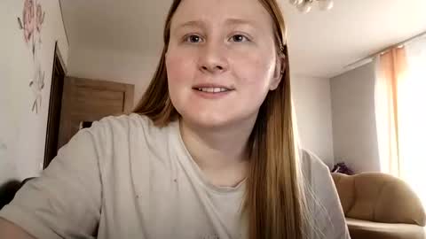 Snapshot of anika_lipps chatting on 10-15-25, 10:04 Anika online show from 10-15-25, 10:04