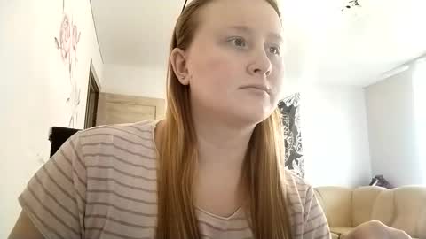 Snapshot of anika_lipps chatting on 10-19-25, 11:11 Anika online show from 10-19-25, 11:11