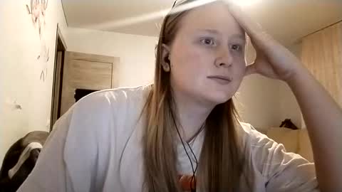 Snapshot of anika_lipps chatting on 11-07-25, 02:00 Anika online show from 11-07-25, 02:00