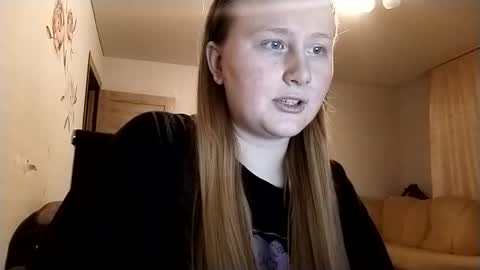 Snapshot of anika_lipps chatting on 11-12-25, 05:57 Anika online show from 11-12-25, 05:57