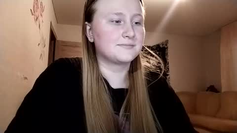 Snapshot of anika_lipps chatting on 11-13-25, 06:01 Anika online show from 11-13-25, 06:01